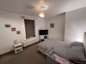 Photo 15- click for photo gallery